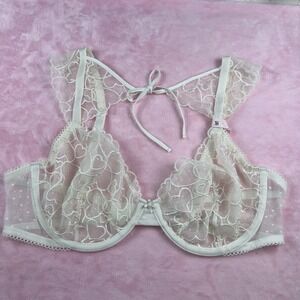 Victoria's Secret Tease Coconut White Heart Embroidery Unlined Bra 38D NWT